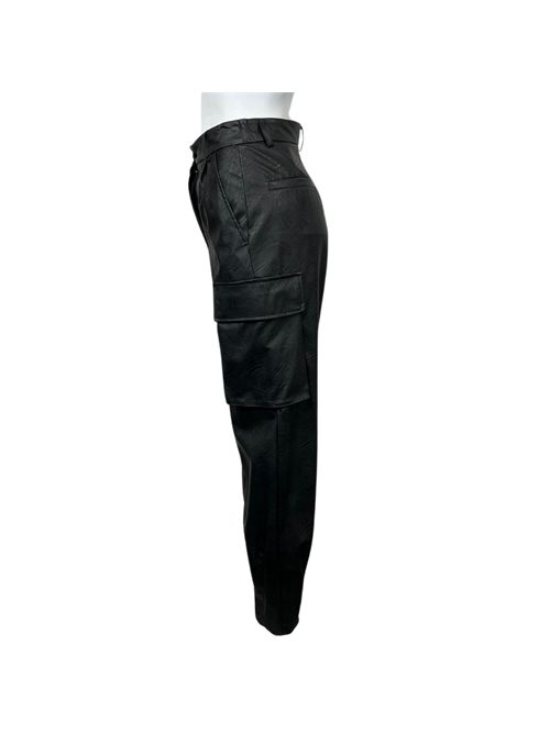 TROUSERS MOD. CARGO VICOLO WOMEN BLACK VICOLO | TB0969NERO